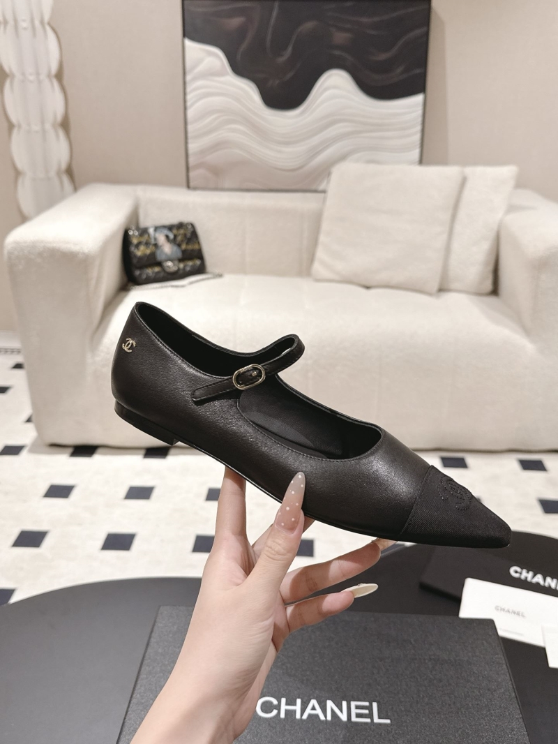 Ch**el flat shoes